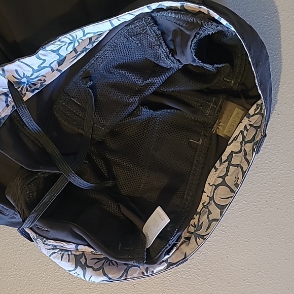 Athleta Dark Gray Women's Board Shorts, Size 0, - Picture 9 of 11